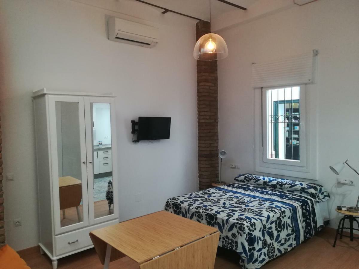 Apartamentos Fernando El Catolico Málaga Kültér fotó